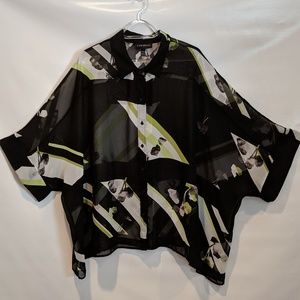 GUC LANE BRYANT SHEER BATWING BUTTON DOWN TOP
